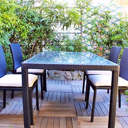 阿那希特别墅公寓